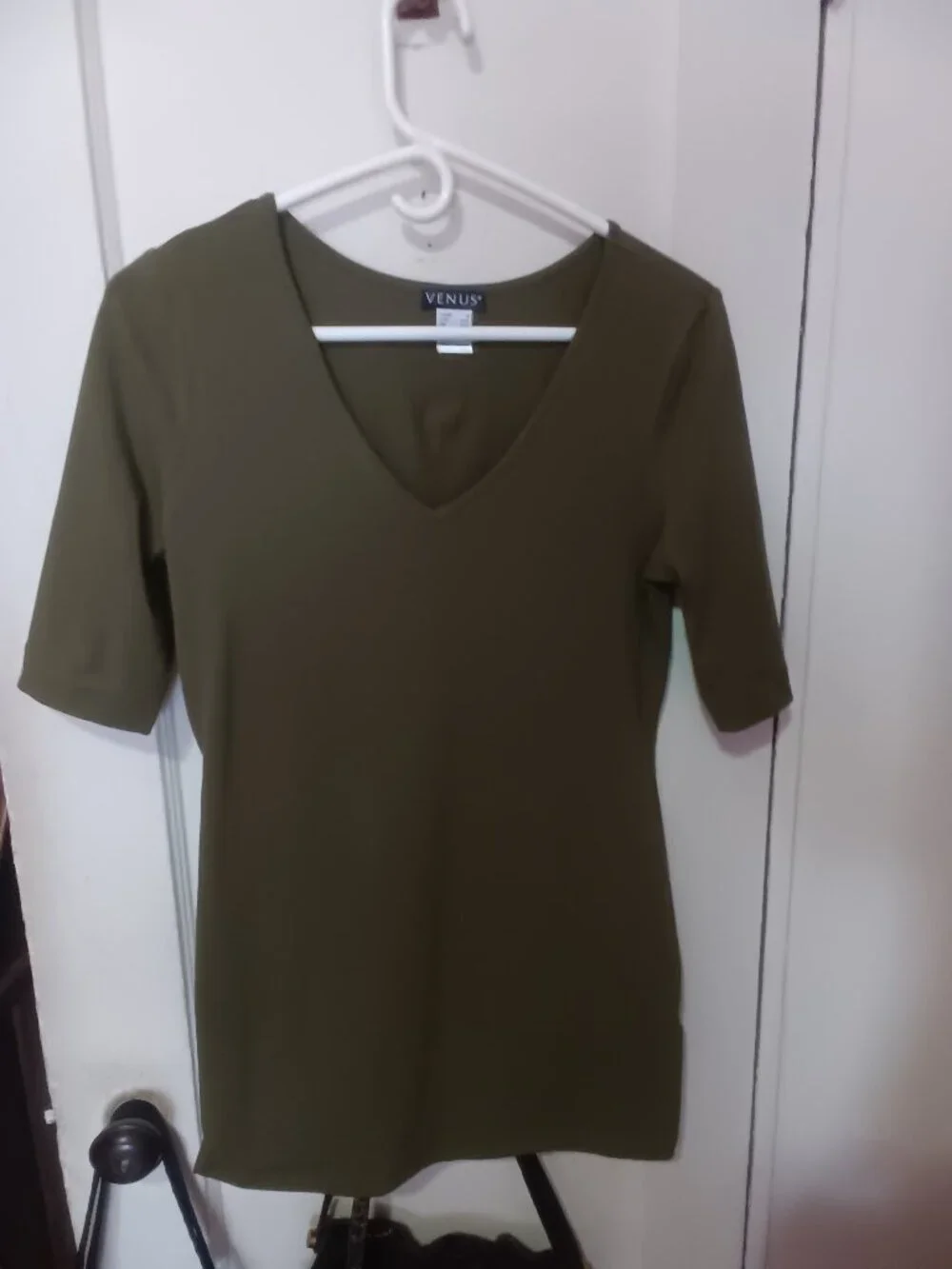 Venus Solid Olive T- Shirt Tunic.  Size Med
